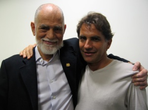 Professor DeRose e o jornalista António Mateus